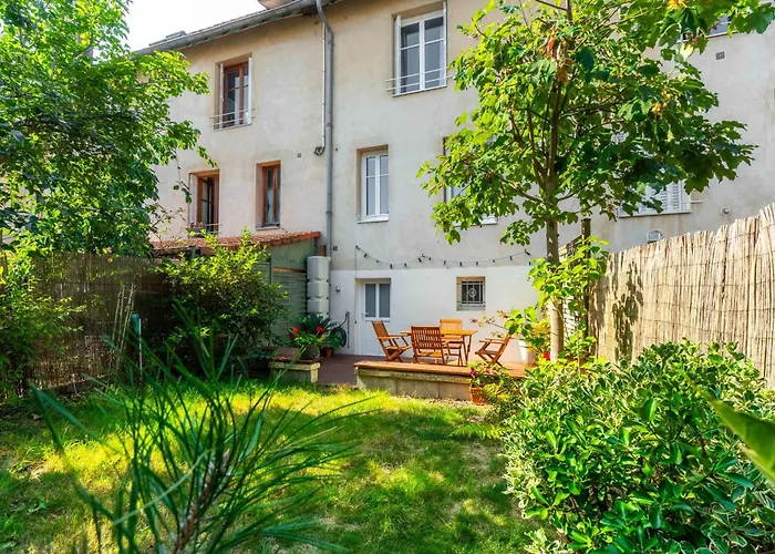 Holiday home L'ecrin Des Freres Daum - A 5 Min Place Stanislas Nancy